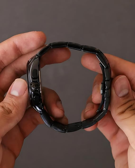 GARMIN 010-02582-07 Smart Watch with Silicone Strap - Image 3